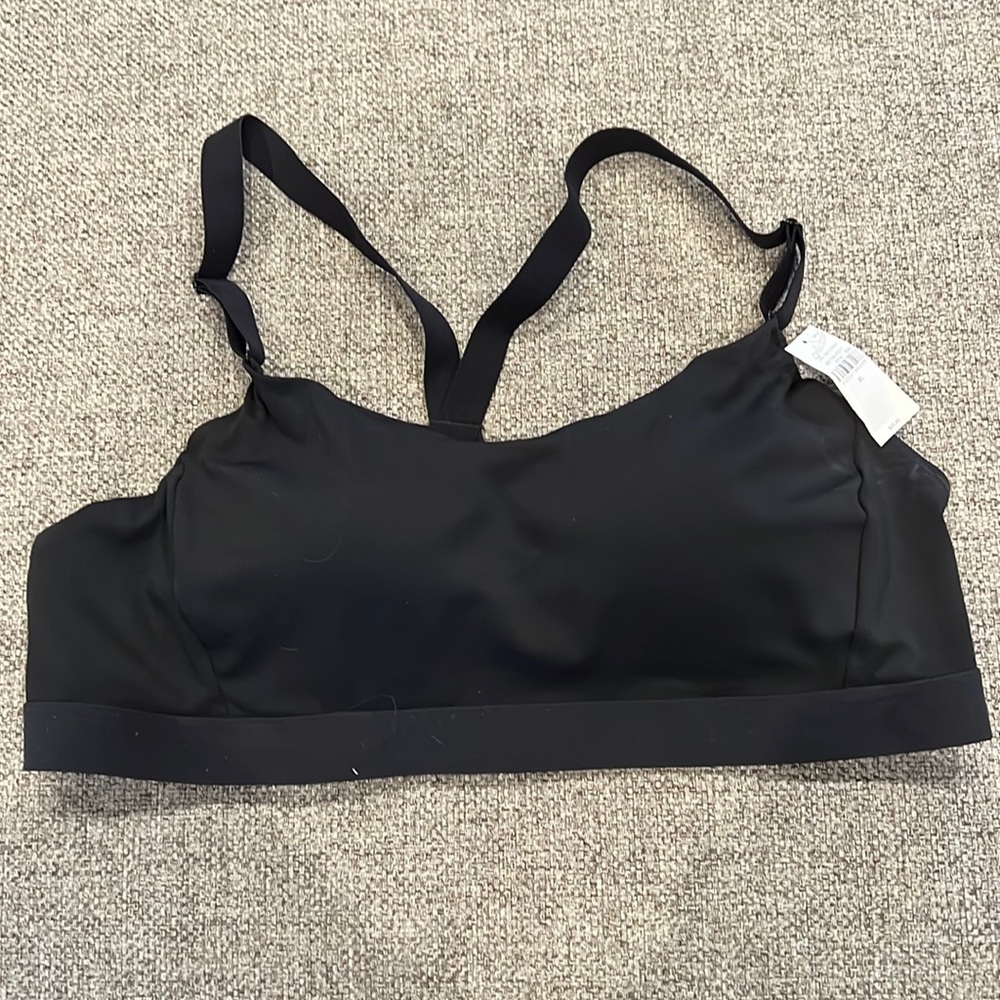 Old Navy Black Sports Bra size XL NWT